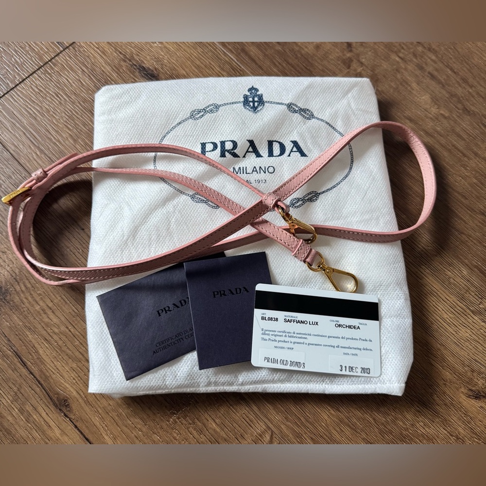 PRADA-AUTHENTIC (Preowned)Pink Saffiano Leather Crossbody Handbag - Picture 13 of 16